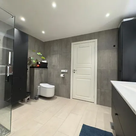 Living Joy - A Warm Place For Relaxation Tromsdalen