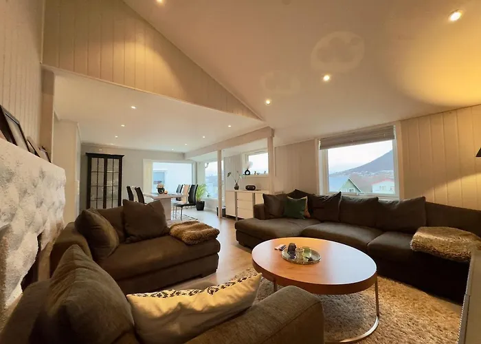 Living Joy - A Warm Place For Relaxation